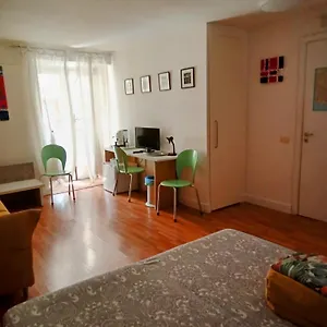 Affittacamere Spazio